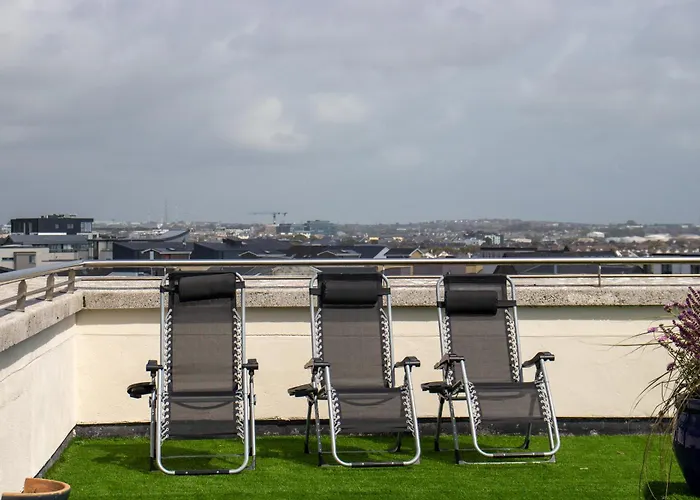 Beach Penthouse 3 Bedroom Luxury